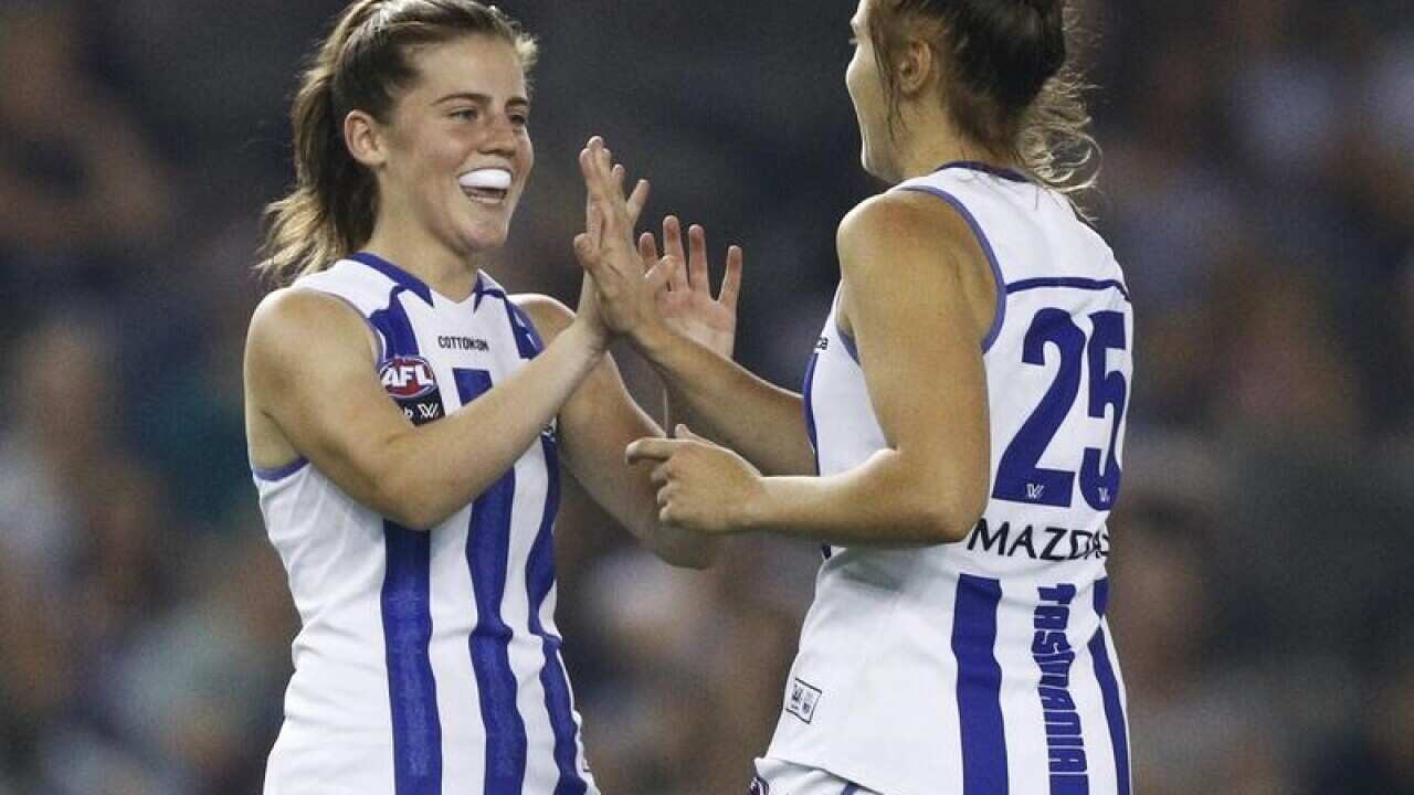 AFLW MAGPIES KANGAROOS