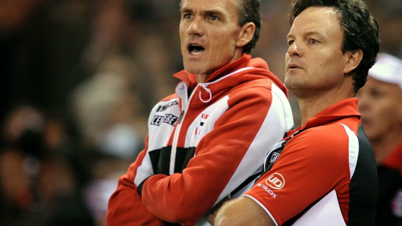 St Kilda coach Scott Watters (R) and assistant coach Dean Laidley