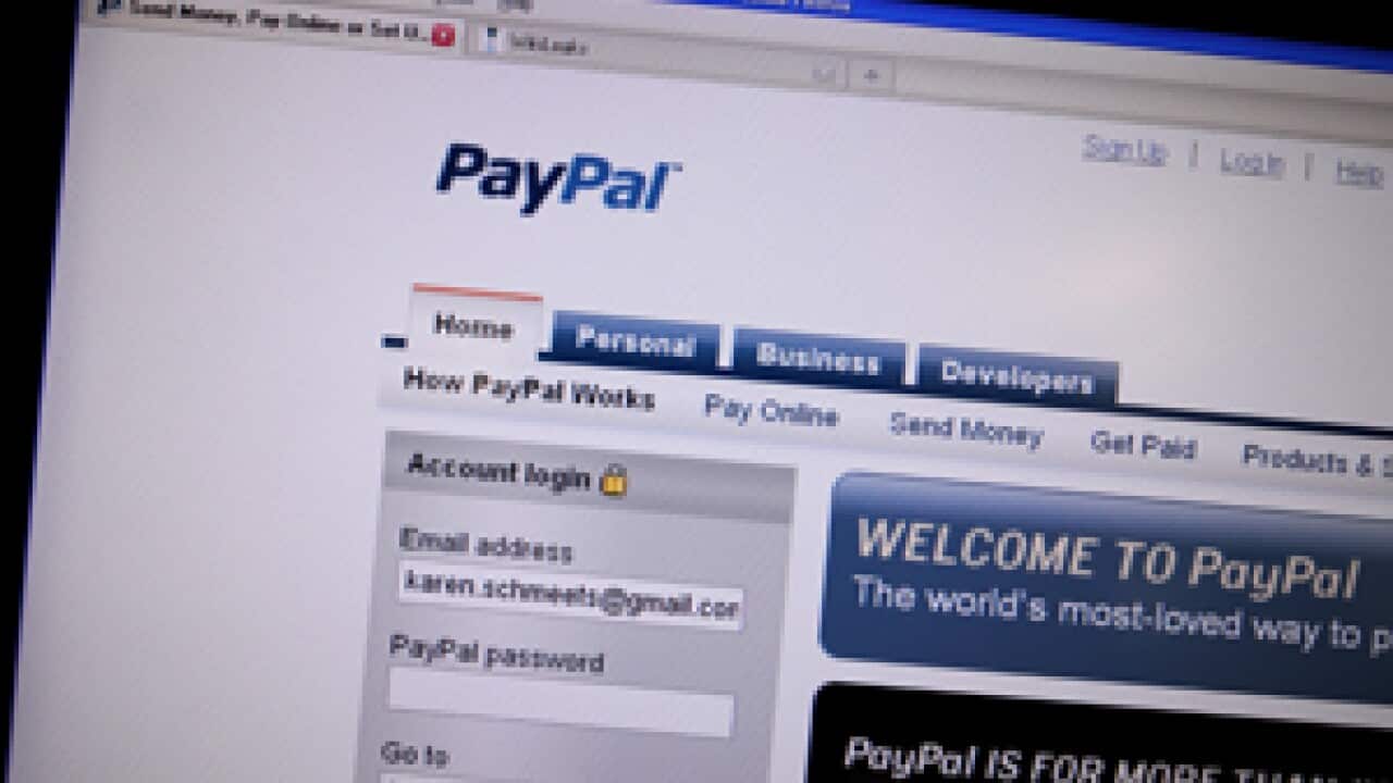 paypal_online_shopping_110104_getty_185231854