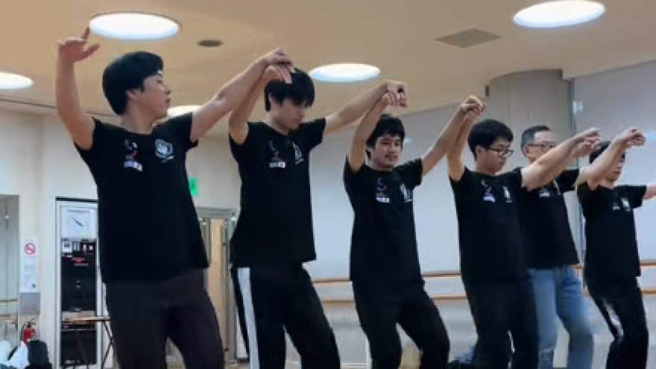 PONTIAN DANCE.jpg