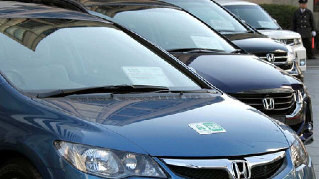 honda_generic_100210_B_AP_2053284725