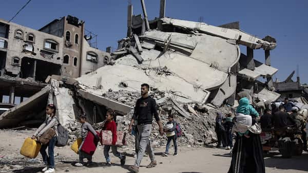 ‘A new normal’: UN warns about effect of attacks on aid workers in Gaza image