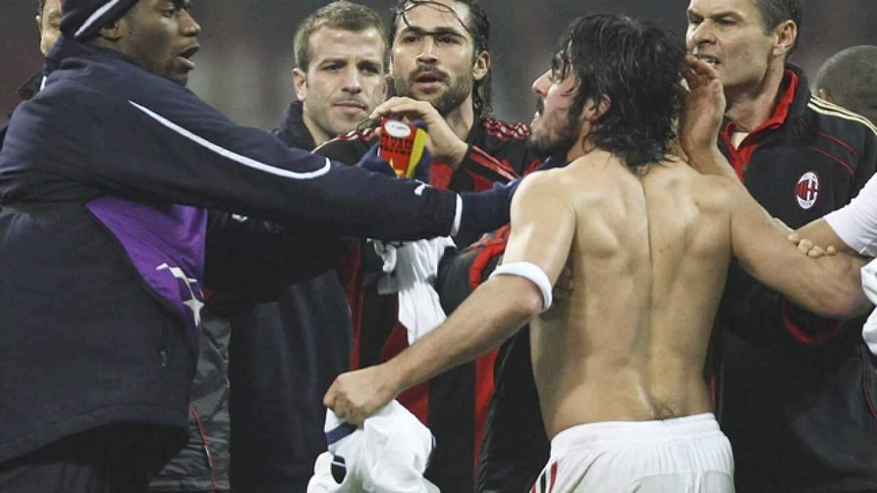 gattuso_brawl_b_110217_ap_1209745728