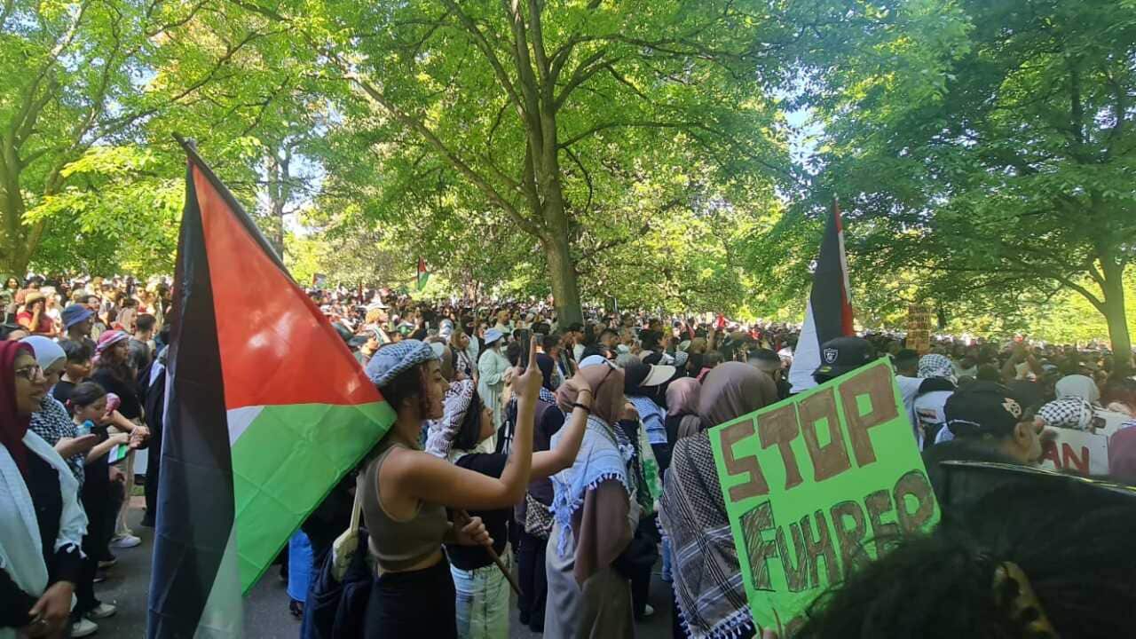 Melbourne demo2.jpg