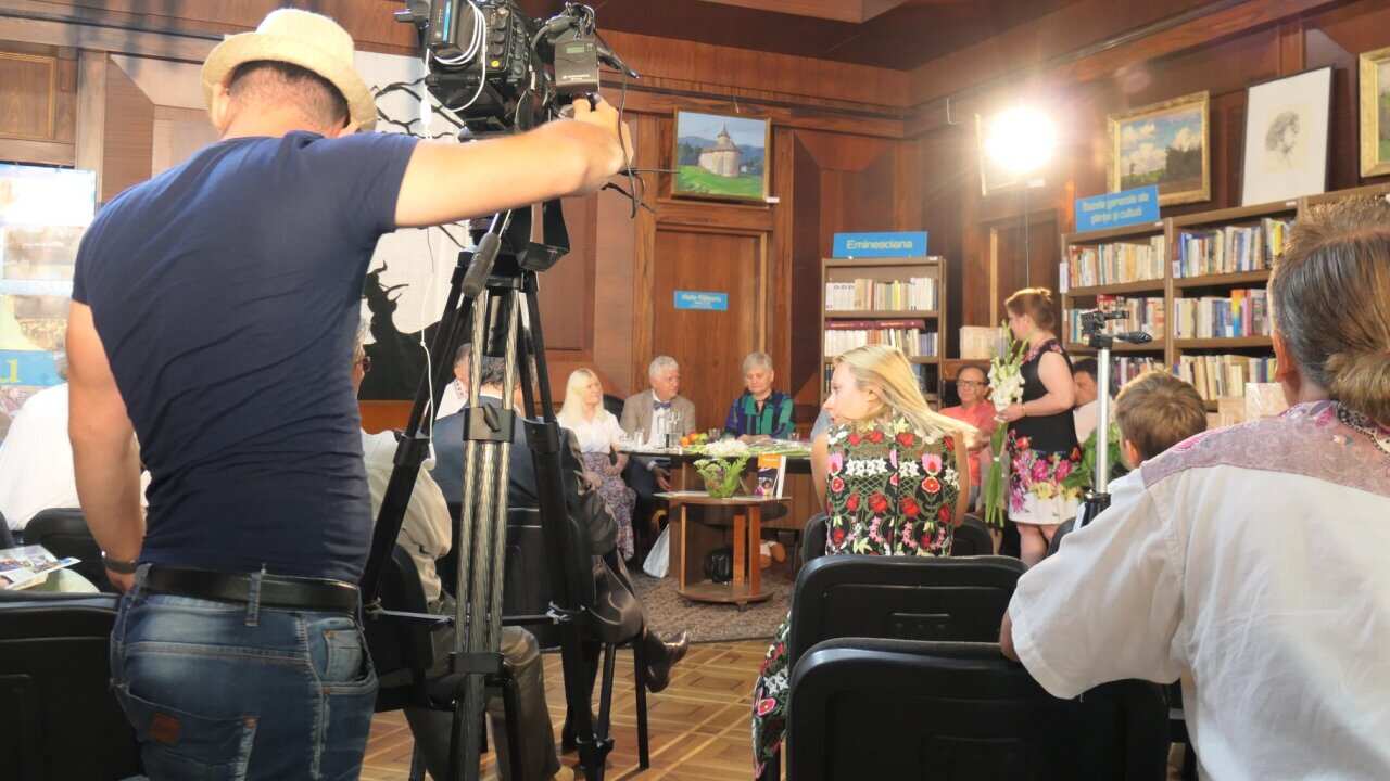 Lansare „Basarabia Sufletului Meu”_Chișinău_D.I._Renata Verejanu_Maria Tonu_Arcadie Suceveanu_Leo Butnaru