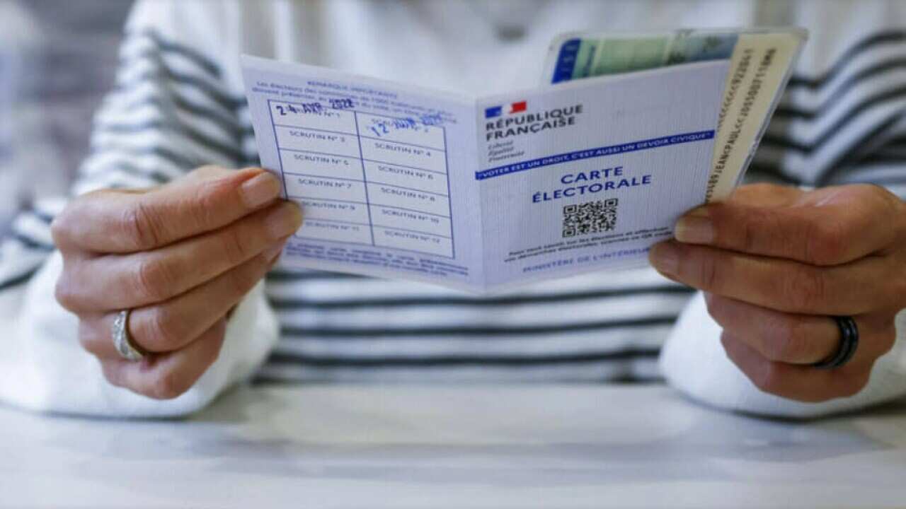 Elections France Thomas Padilla AP.jpg