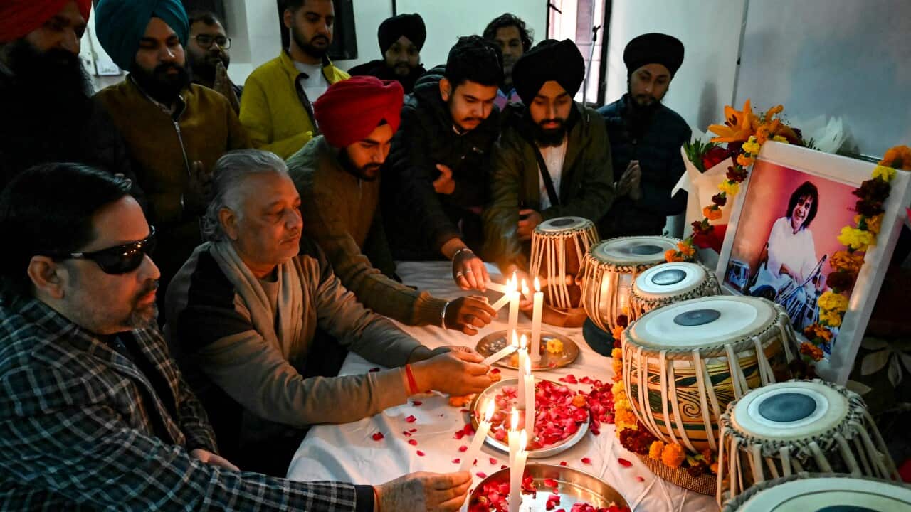 INDIA-MUSIC-ENTERTAINMENT-HUSSAIN