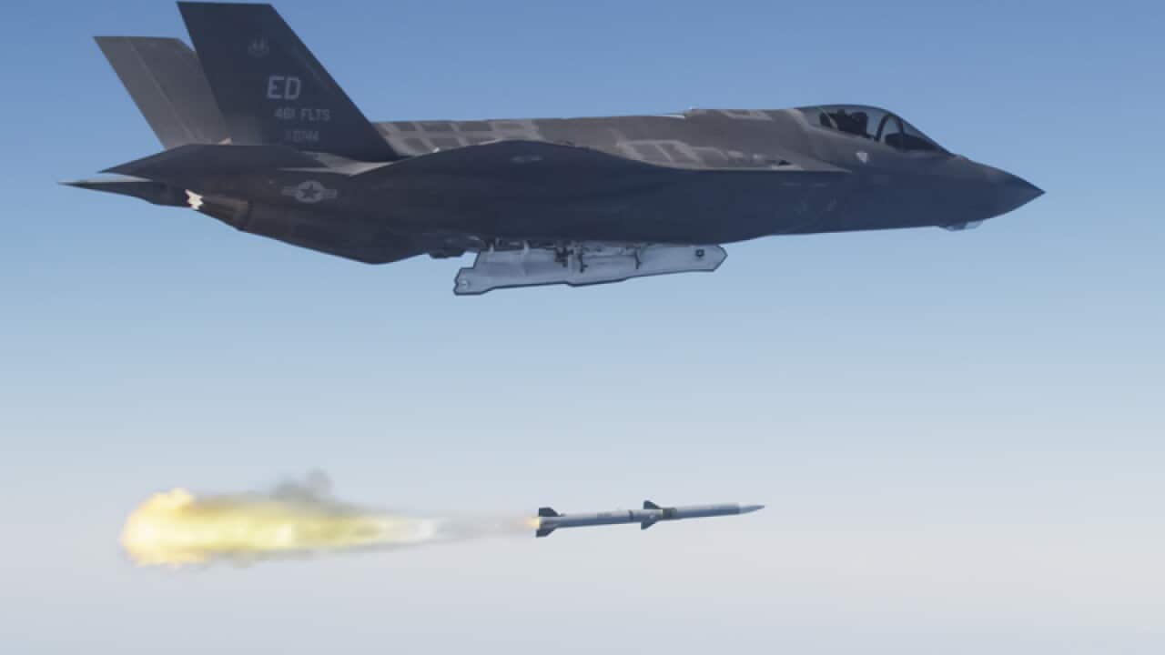 A F-35 JSF aircraft