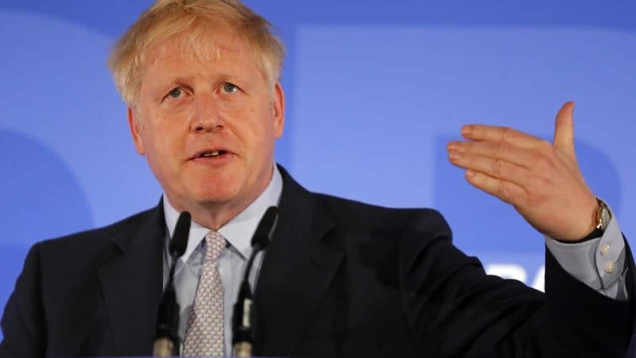 Former UK foreign minister Boris Johnson says he can lead Britain out of Brexit by October.