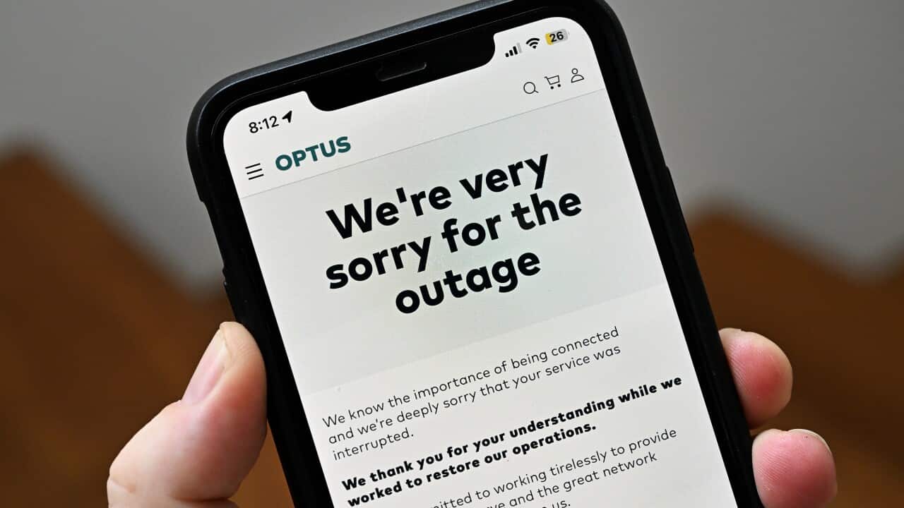 An apology to customers can be seen on the Optus website (AAP)