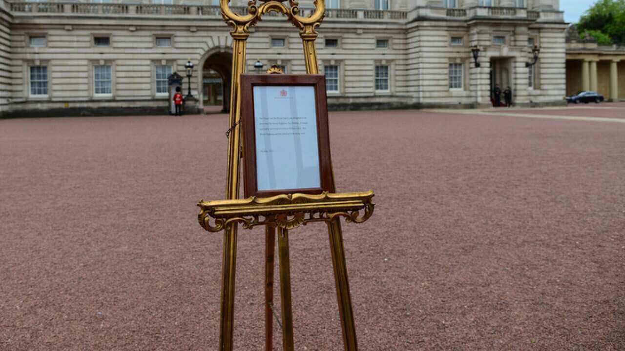 The official notice of the birth of a baby boy to the Duke and Duchess of Sussex outside Buckingham Palace (AAP).