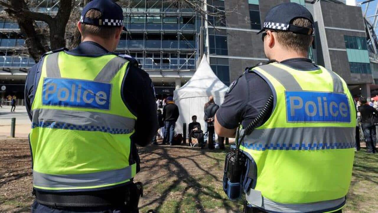 The federal government says closer collaboration with the AFP could reduce gang crime in Melbourne