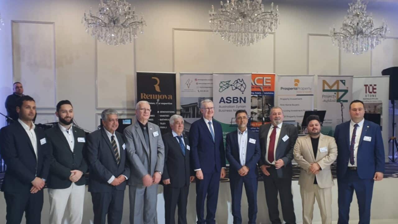Tony Burke with Australian Syrian Business Network.jpg