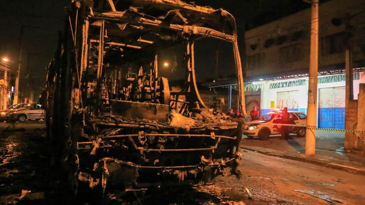 brazil_bus_husk_aap.jpg