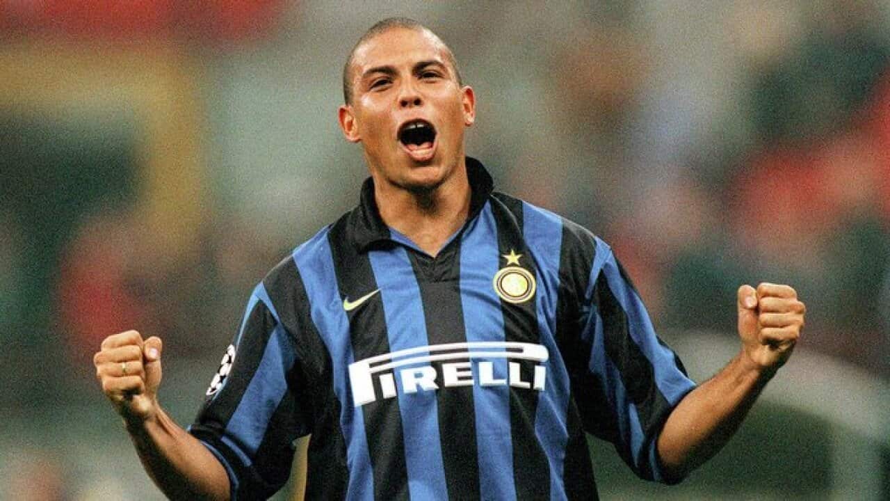 21 OCT 1998, MILANO, CHAMPIONS LEAGUE, INTER vs SPARTAK, RONALDO CELEBRATES