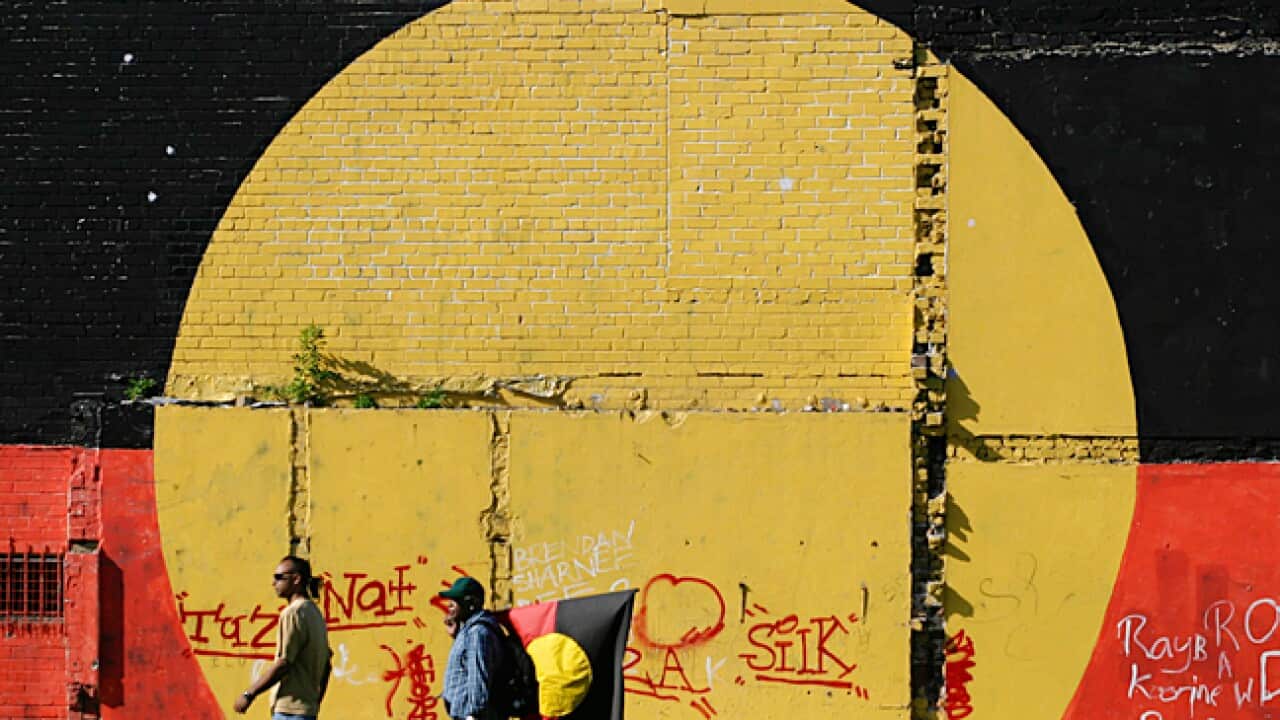 indigenous_flag_mural_L_120119_aap_2096609921