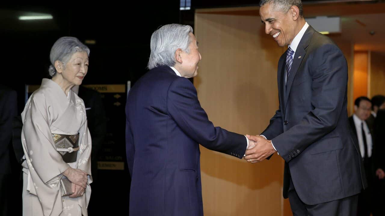 US President Barack Obama (R) shakes hands with Japan's Emperor Akihito (C), accompanied by Empress Michiko (L), in Tokyo (AAP)
