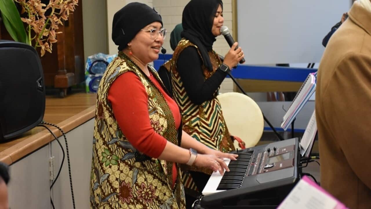 Dr Anita Dewi (keyboard player) and her band performing at IKAWIRIA’s Eid al-Fitr Celebration in Melbourne, June 2019.