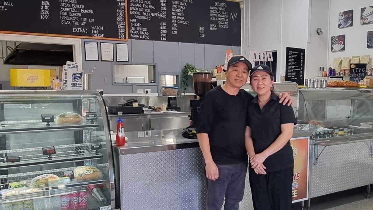 02 - Anh chị Quí và Thùy Trần.jpg