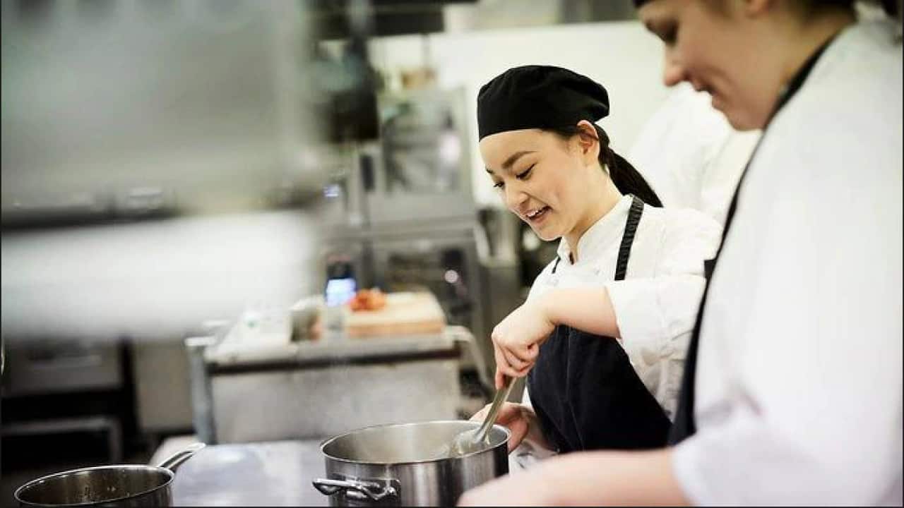 Settlement Guide - How to get Apprenticeship in Australia