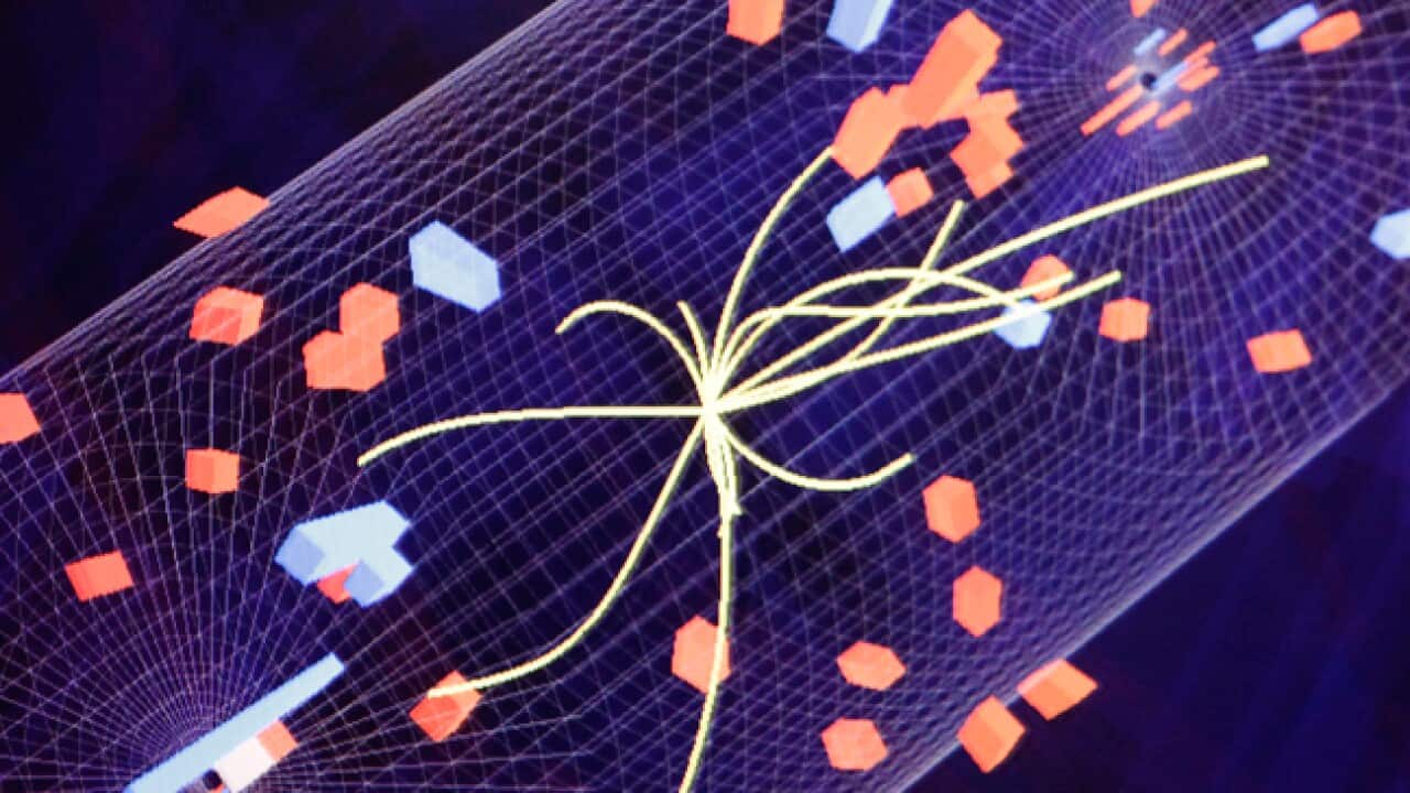 big_bang_colider_070411_B_AAP_1231923942