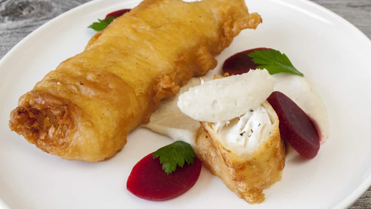 Fried cod with garlic-potato dip