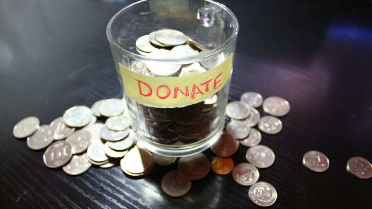 money DONATE PUBLIC DOMAIN PIXABAY