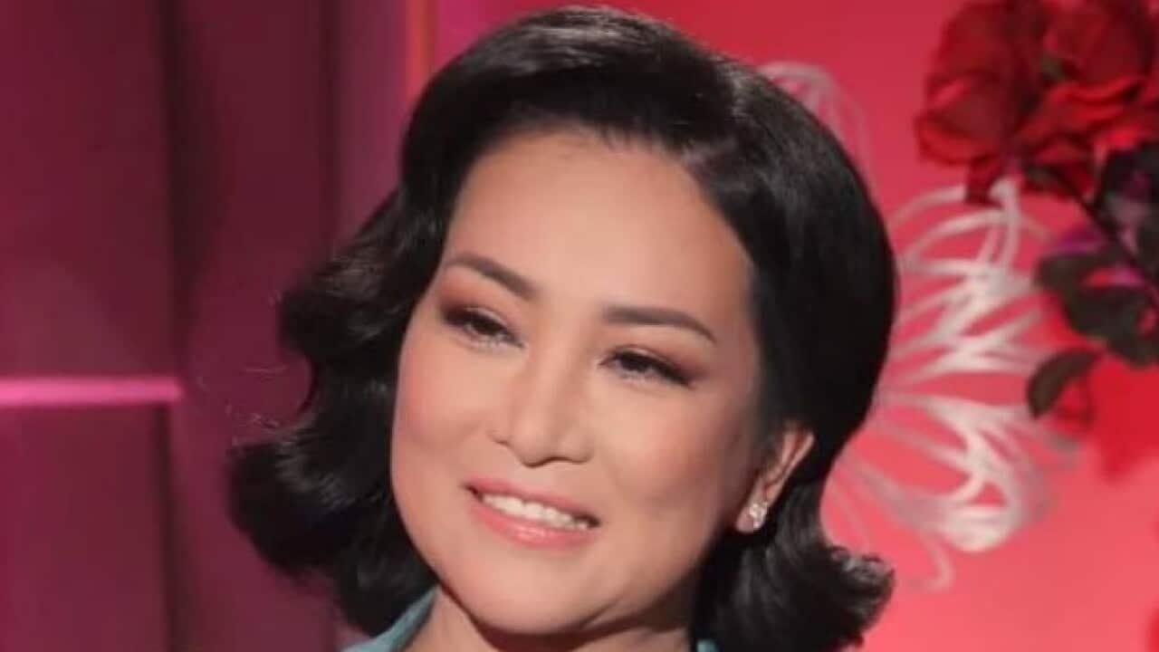 hương thuỷ_thuyngaparisbynight.jpg