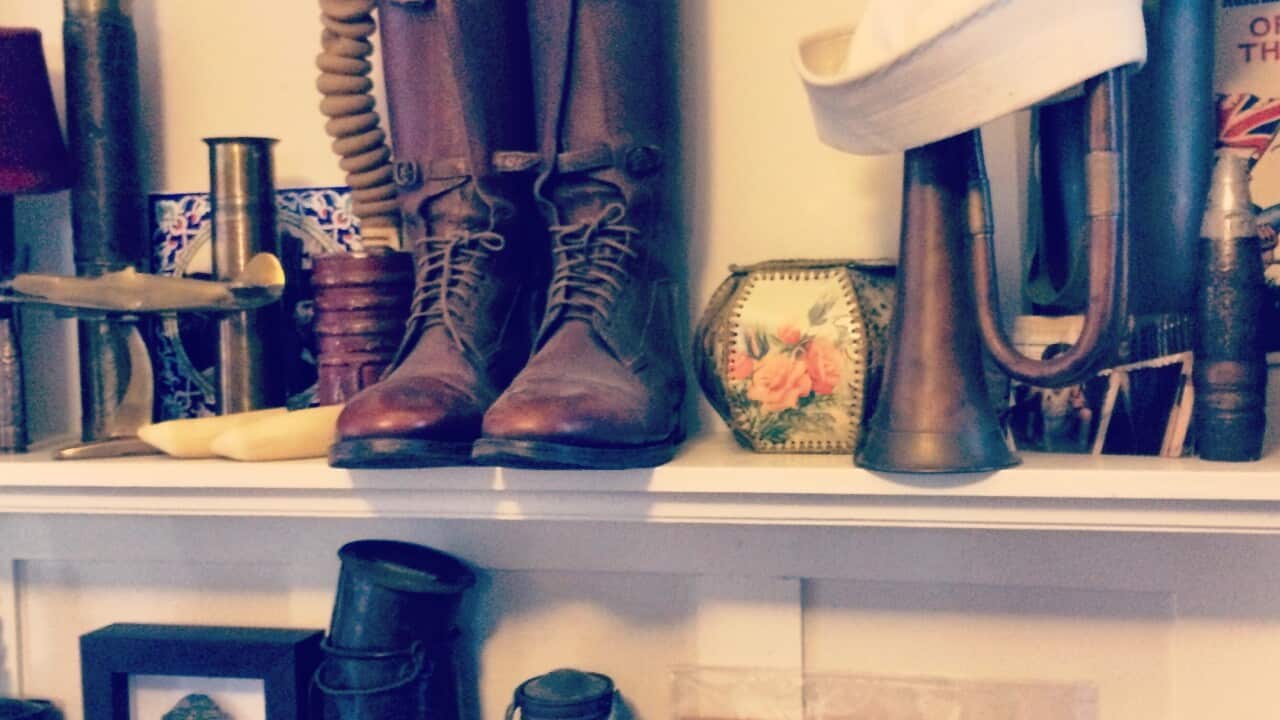 manera_shelf.jpg