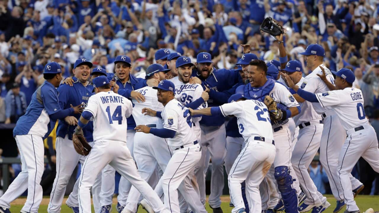 The Kansas City Royals players celebrate