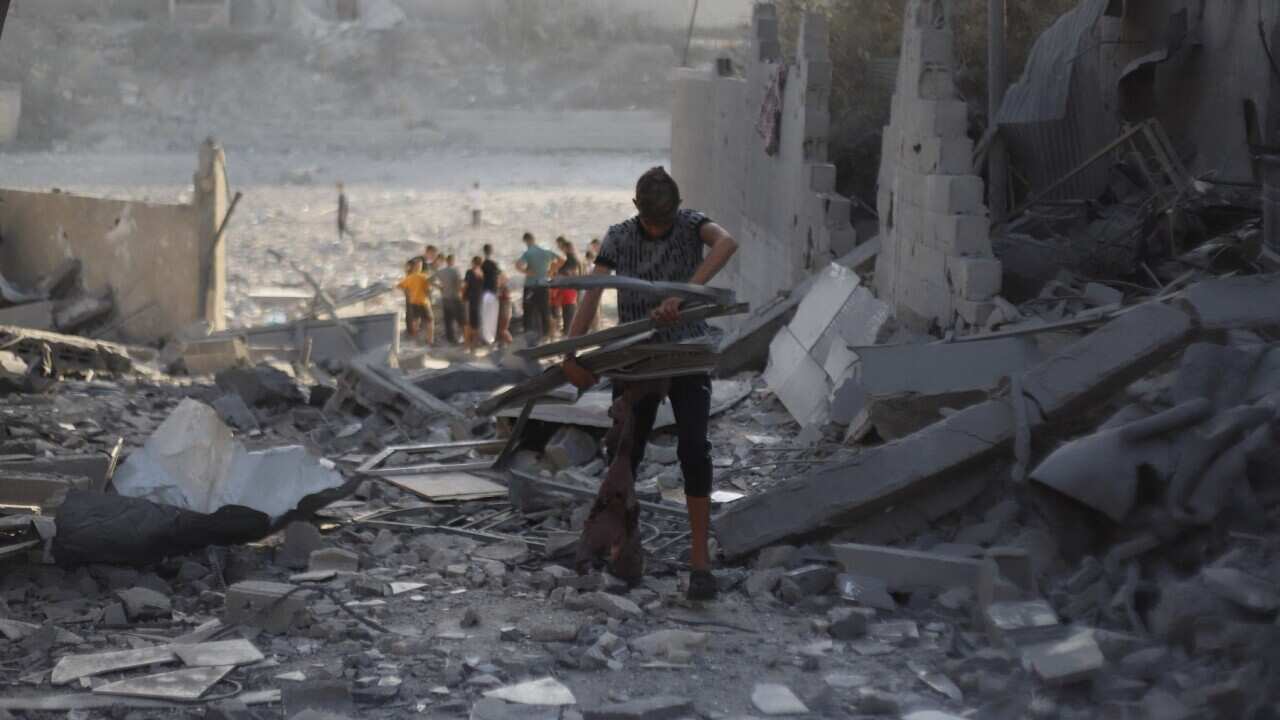 Israel Strikes Khaled bin Al-Walid Mosque - Khan Yunis