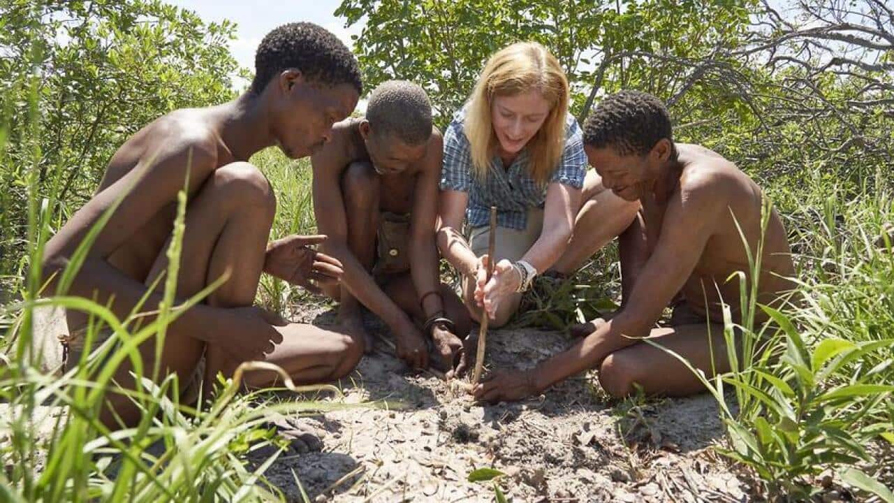 Vanessa Hayes and the Ju’hoansi family (Chris Bennett-Evolving Picture)