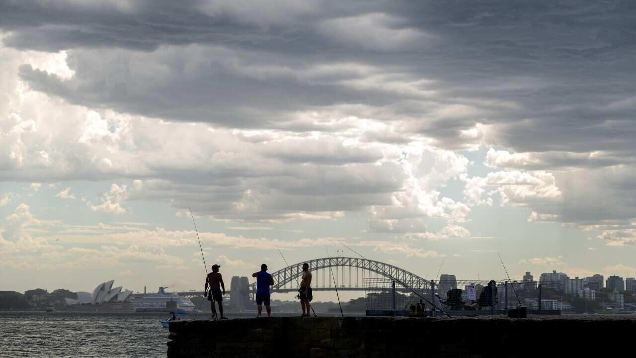 HOT WEATHER SYDNEY