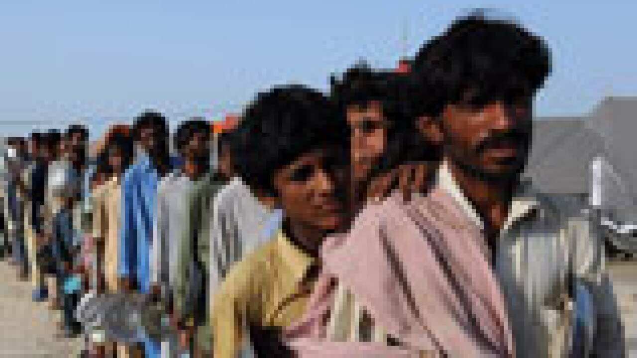 pakistan_240810_aap_L_1613566762