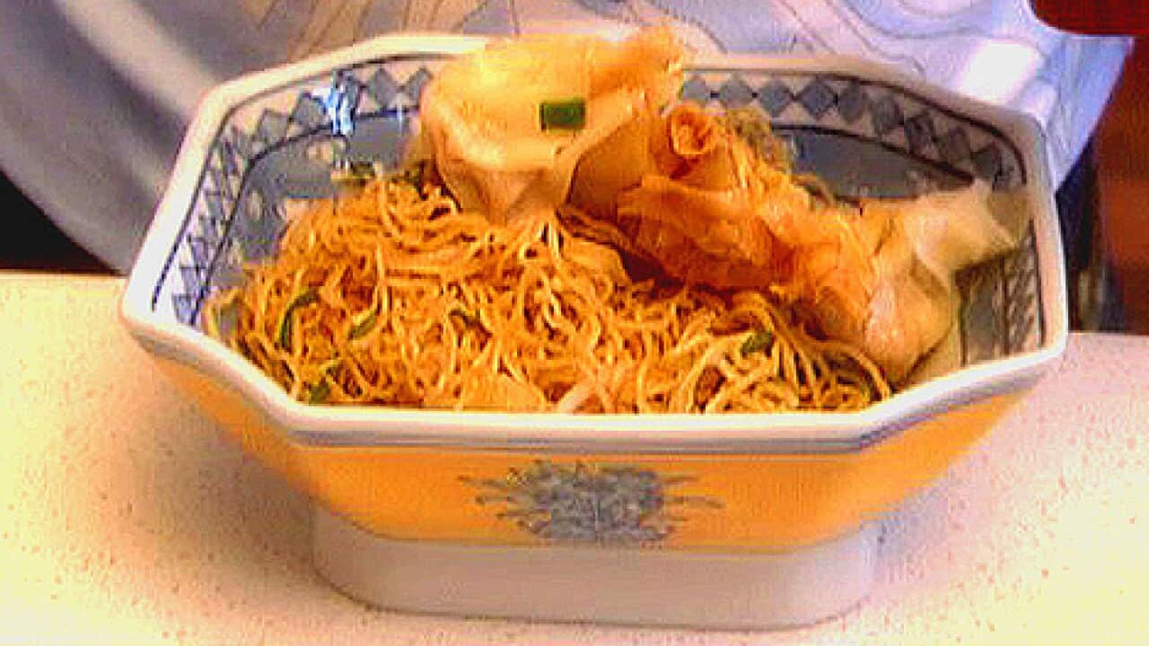Wonton and egg (lomein) noodles