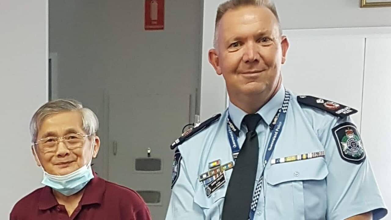 Hưng Việt và Shane Cheleby, Phó Tổng Giám đốc Sở Cảnh sát Qld, kiêm Tư lệnh Chiến dịch Chủng ngừa COVID-19 Queensland