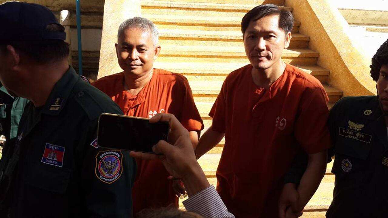 Adhoc staffs in prisoner unitform