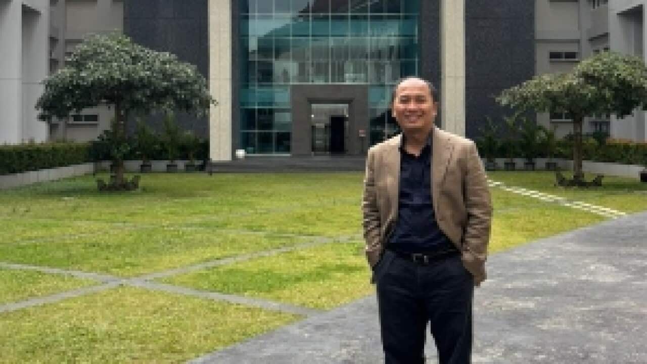 Associate Professor Saru Arifin is a lecturer in International Human Rights Law at the Faculty of Law, Semarang State University (UNES), after his presentation at the Faculty of Law, Islamic University in Jogyakarta – 24 Dec 2025.