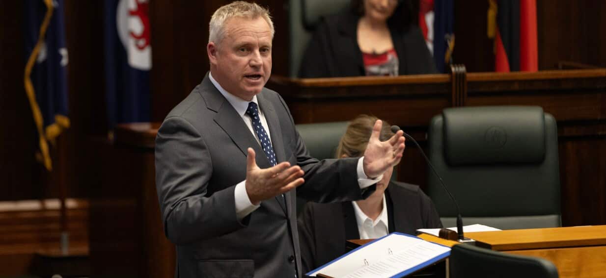 Tasmanian Liberals retain power after crossbench refuses to back Labor’s no-confidence bid