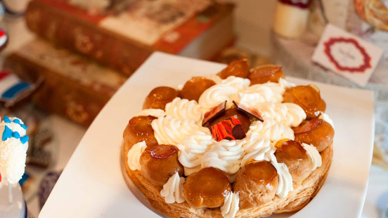 Gateau Saint Honore SBS Food