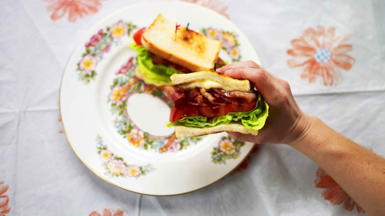 111117_Sandwiches_BLT_008.jpg