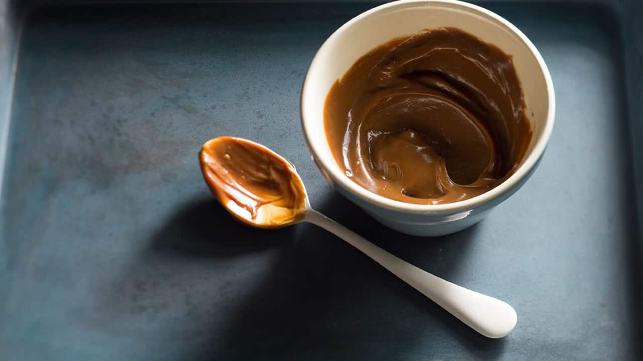 Caramel opener