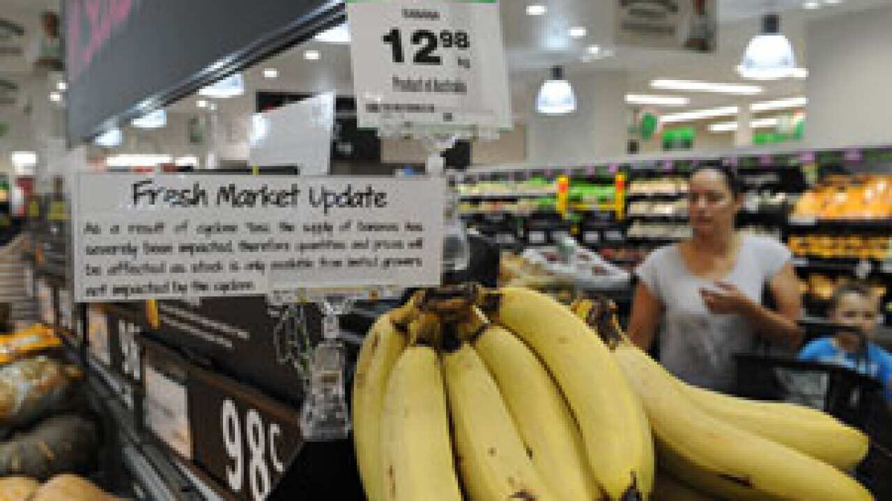 bananas_13dollars_110427_blog_AAP_1642512588