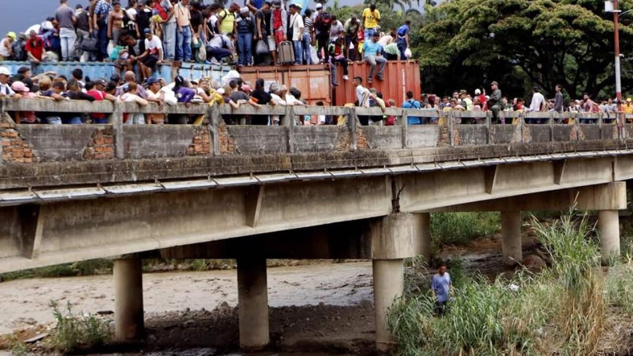 Simon Bolivar International Bridge