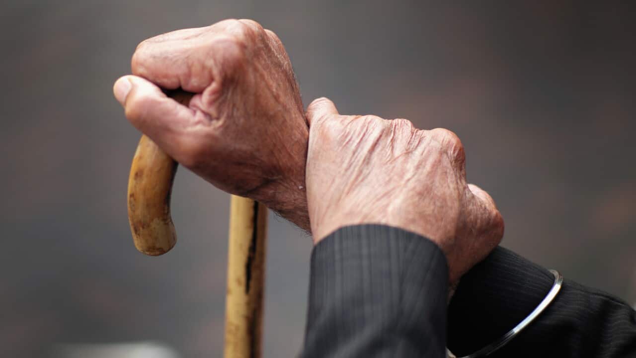 How to support a person with dementia as lockdowns ease