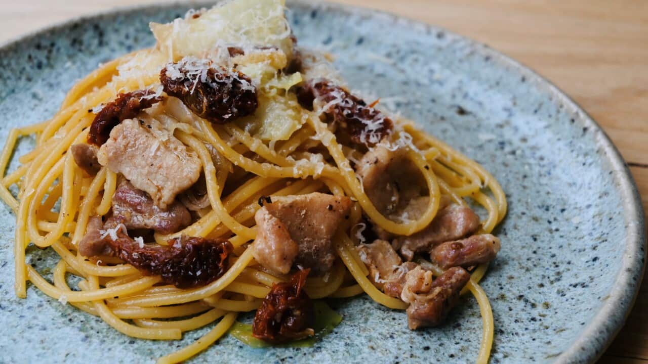 Mayu Tomaru pork and cabbage pasta.jpg