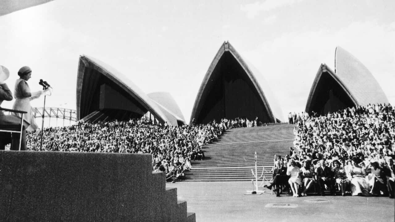 QUEEN OPENS SYDNEY OPERA HOUSE