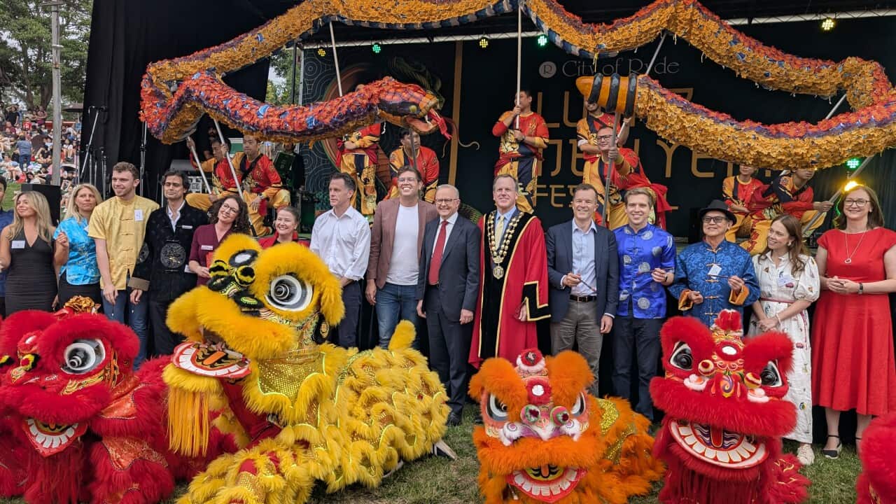 出席Eastwood农历新年庆祝活动的议员、候选人及公司代表合影 (摄影:Helen Yu).jpg