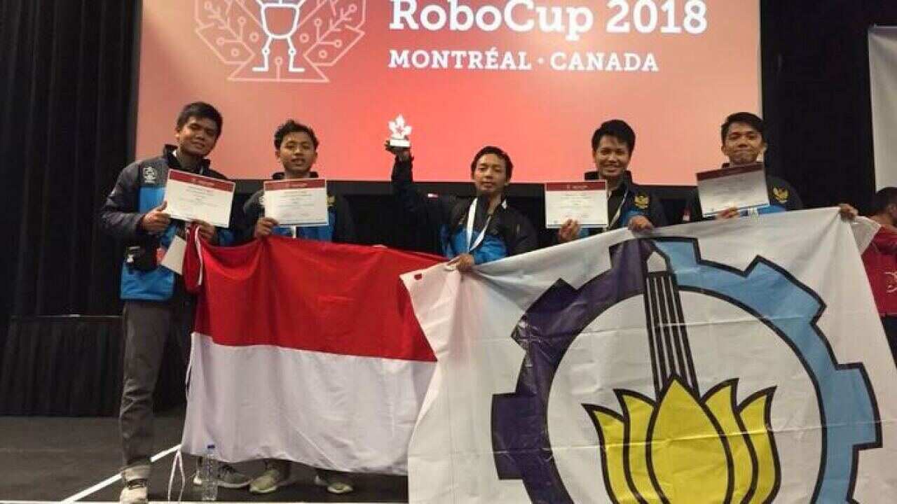 ITS Ichiro Team was awarded the first place of RoboCup Humanoid League 2018 in Montreal, in the teen size category. 