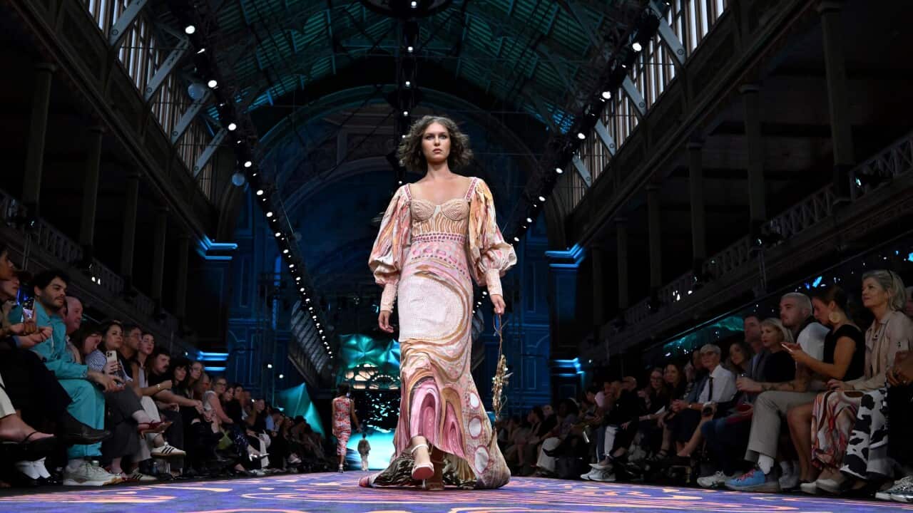 AUSTRALIA EXPLAINED - INDIGENOUS FASHION